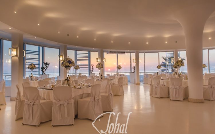 matrimonio in spiaggia invernale