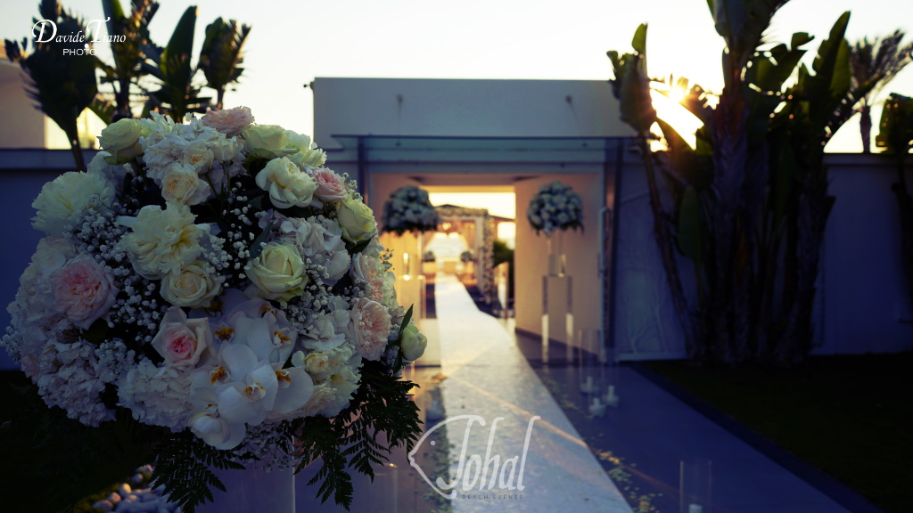 Matrimonio romantico in spiaggia